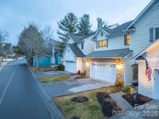 114 Charles Lowe Lane 19, Banner Elk, NC 28604