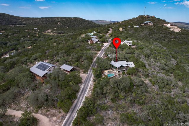 186 Cat Claw Mtn, Concan, TX 78838