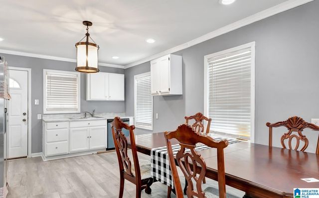 1325 18TH WAY SW, Birmingham, AL 35211