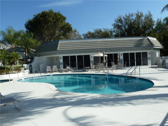 8040 Glen Abbey CIR, Fort Myers, FL 33912