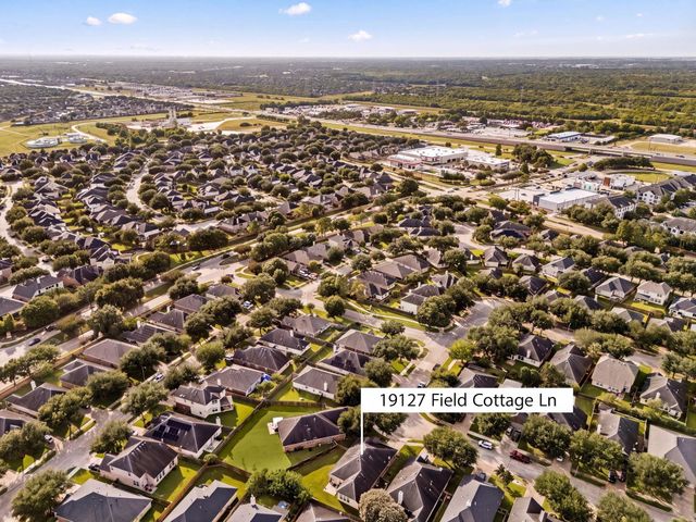 19127 Field Cottage Lane, Richmond, TX 77407