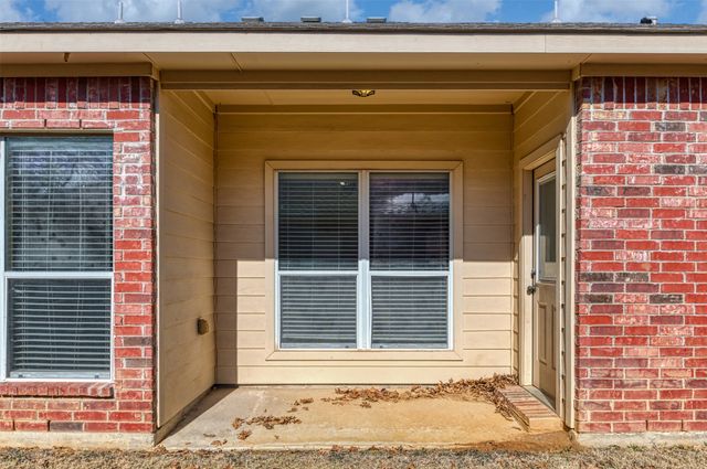 2509 Wood River Parkway, Mansfield, TX 76063