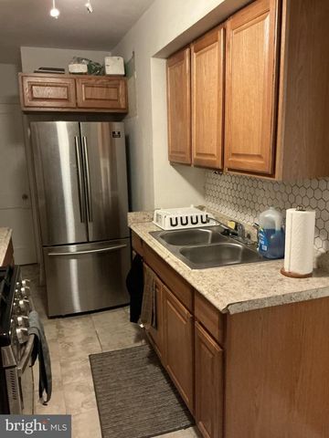 5932 N 10TH ST N, Philadelphia, PA 19141