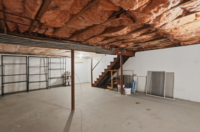 179 Pleasant Valley Street F, Methuen, MA 01844