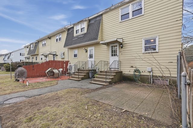 179 Pleasant Valley Street F, Methuen, MA 01844
