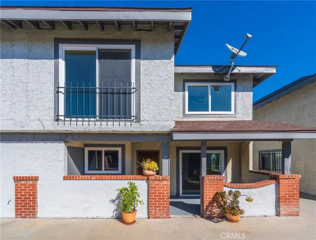 1239 W Rosecrans 31, Gardena, CA 90247
