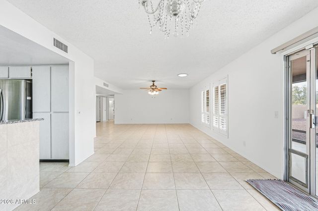 9714 E COCHISE Place, Sun Lakes, AZ 85248