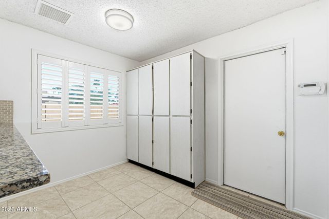 9714 E COCHISE Place, Sun Lakes, AZ 85248