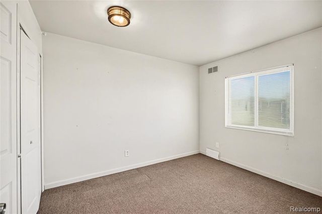 31805 Kelly Road 25, Fraser, MI 48026