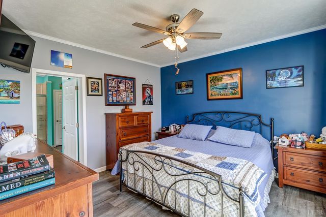 1230 Spencer Road, Concord, VA 24538