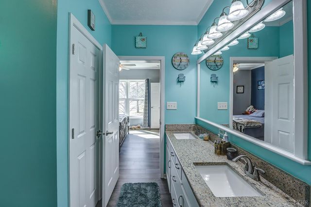 1230 Spencer Road, Concord, VA 24538