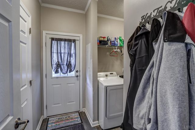 1230 Spencer Road, Concord, VA 24538