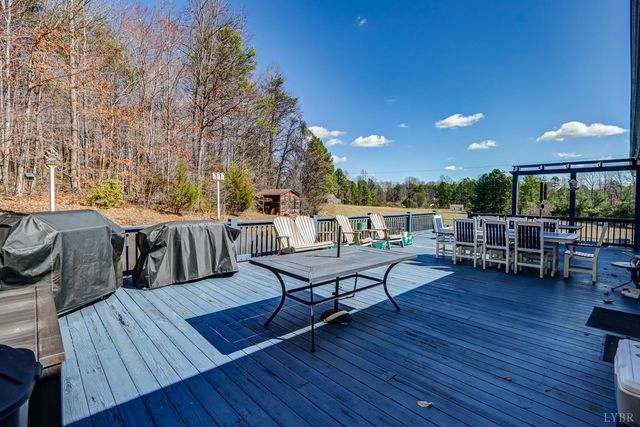 1230 Spencer Road, Concord, VA 24538