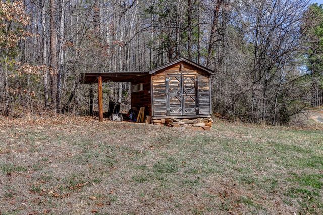 1230 Spencer Road, Concord, VA 24538