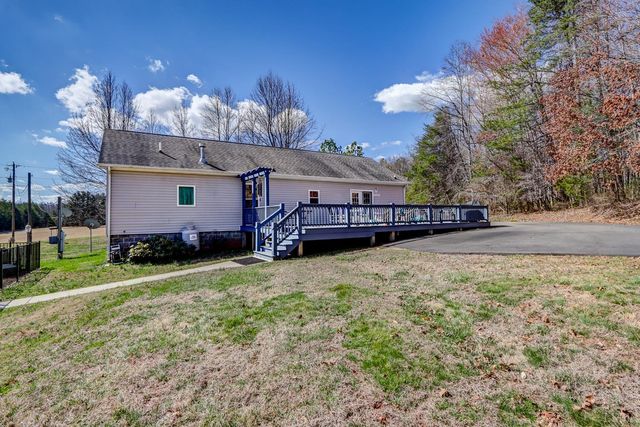 1230 Spencer Road, Concord, VA 24538