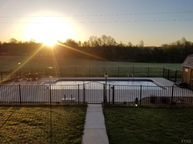 1230 Spencer Road, Concord, VA 24538