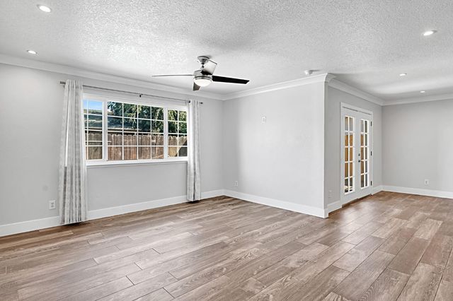3762 N Claremont Avenue, Fresno, CA 93727
