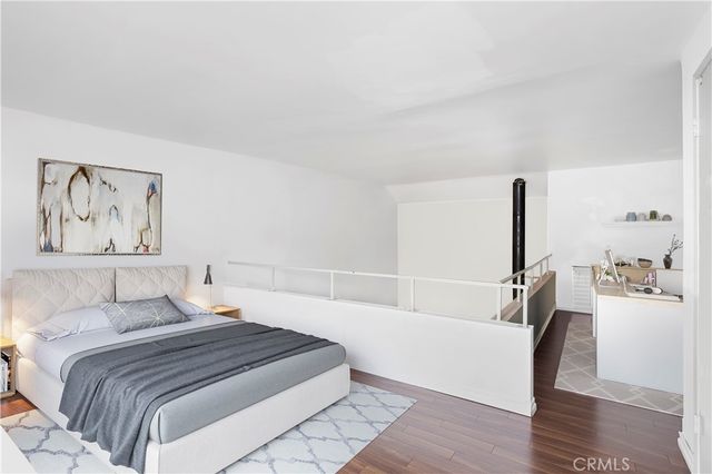 18645 Hatteras, Tarzana, CA 91356