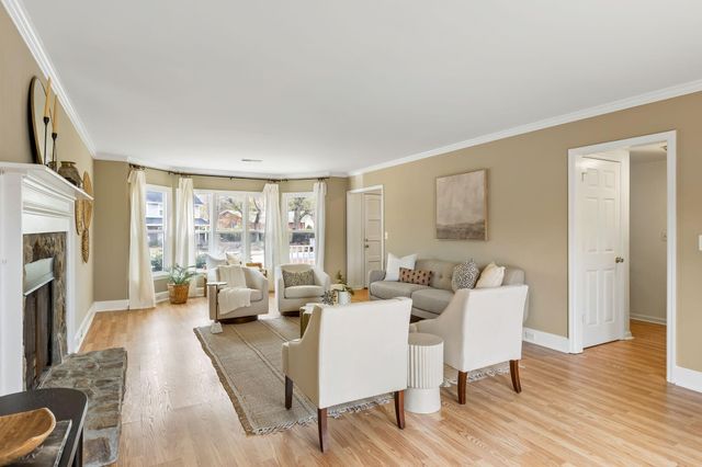 1195 Parkway Drive, Mount Pleasant, SC 29464