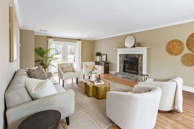 1195 Parkway Drive, Mount Pleasant, SC 29464