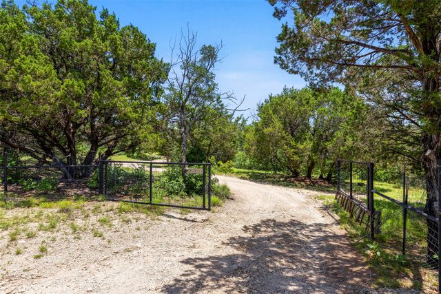 4674 Azle Highway, Weatherford, TX 76085