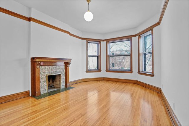 3824 N Sheffield Avenue 1, Chicago, IL 60613