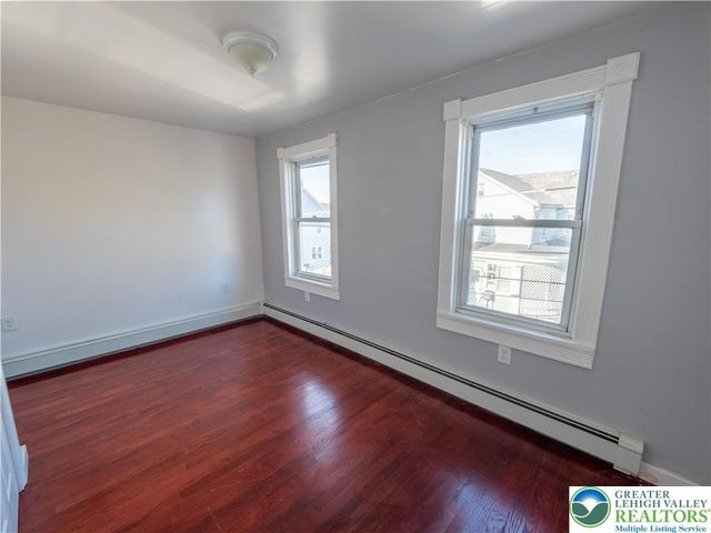 220 West Kleinhans Street, Easton, PA 18042