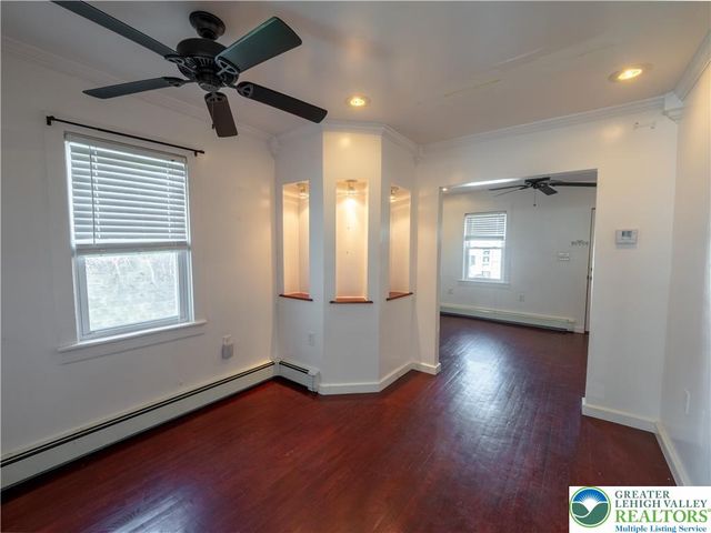 220 West Kleinhans Street, Easton, PA 18042