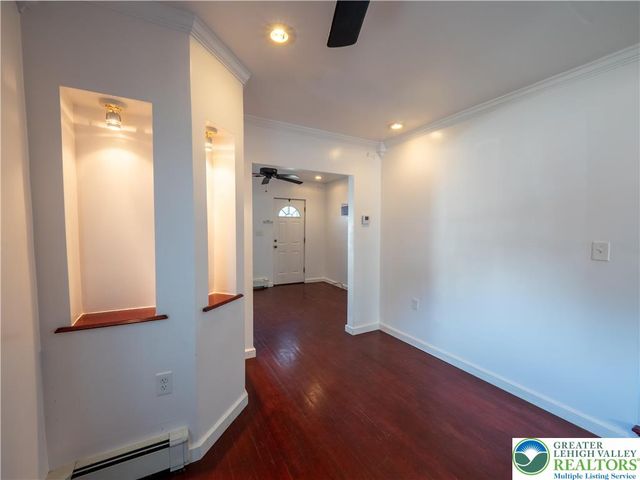 220 West Kleinhans Street, Easton, PA 18042