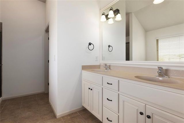 505 SW Webster Drive, Blue Springs, MO 64014