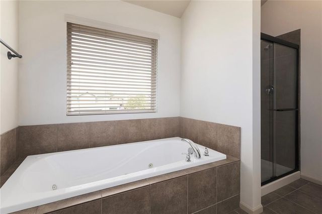 505 SW Webster Drive, Blue Springs, MO 64014