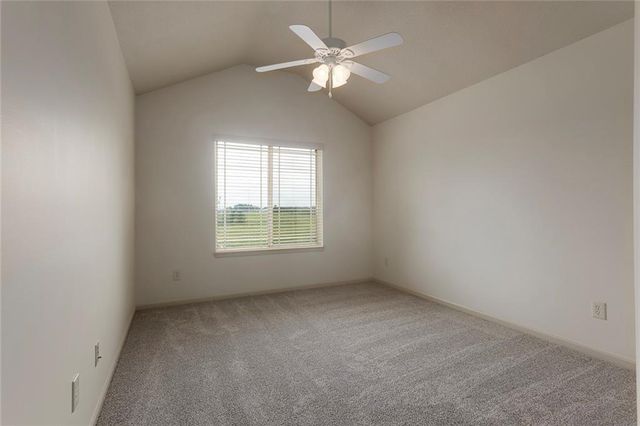 505 SW Webster Drive, Blue Springs, MO 64014