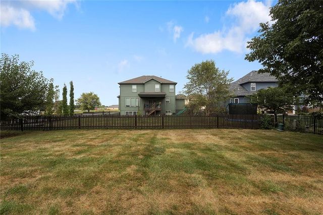 505 SW Webster Drive, Blue Springs, MO 64014