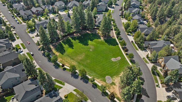 19788 Chicory Avenue, Bend, OR 97702