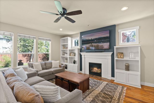 19788 Chicory Avenue, Bend, OR 97702