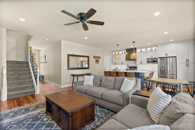 19788 Chicory Avenue, Bend, OR 97702