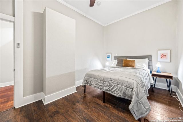 703 E Euclid Ave, San Antonio, TX 78212