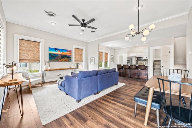 703 E Euclid Ave, San Antonio, TX 78212