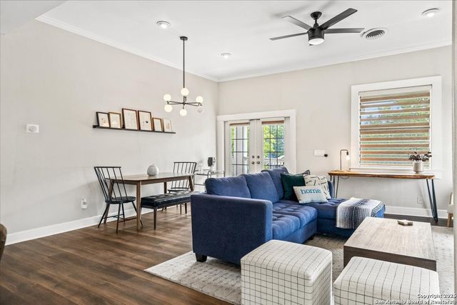 703 E Euclid Ave, San Antonio, TX 78212