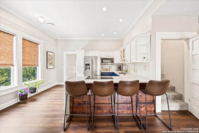 703 E Euclid Ave, San Antonio, TX 78212