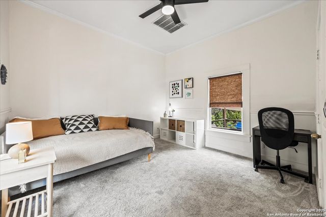 703 E Euclid Ave, San Antonio, TX 78212