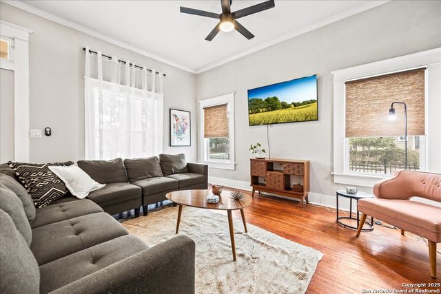 703 E Euclid Ave, San Antonio, TX 78212