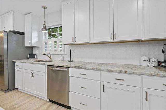 424 Hounds Run W, Mobile, AL 36608