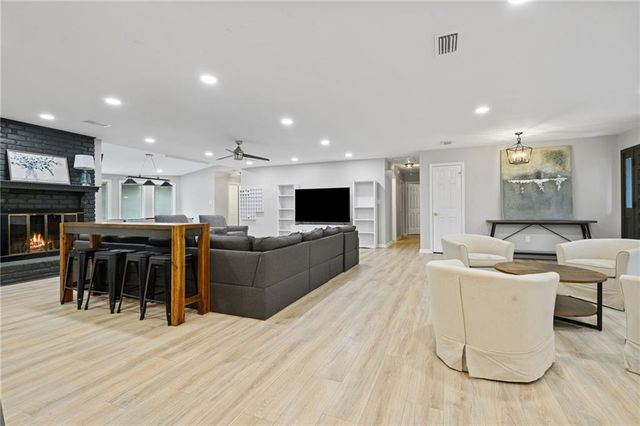 424 Hounds Run W, Mobile, AL 36608