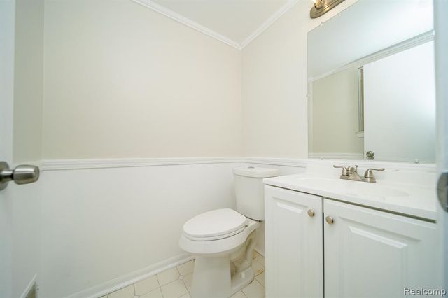 547 Orchard Street, Wyandotte, MI 48192