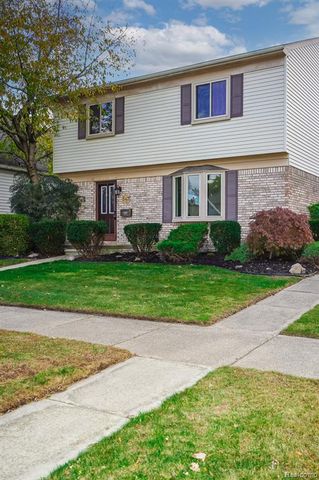 547 Orchard Street, Wyandotte, MI 48192