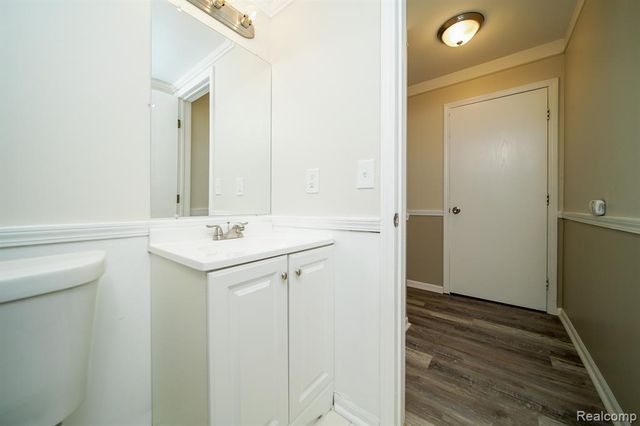 547 Orchard Street, Wyandotte, MI 48192