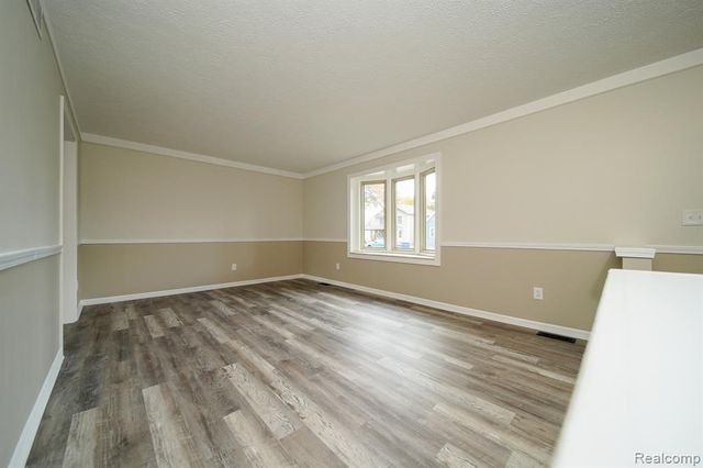 547 Orchard Street, Wyandotte, MI 48192