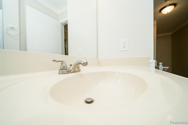 547 Orchard Street, Wyandotte, MI 48192