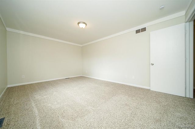 547 Orchard Street, Wyandotte, MI 48192